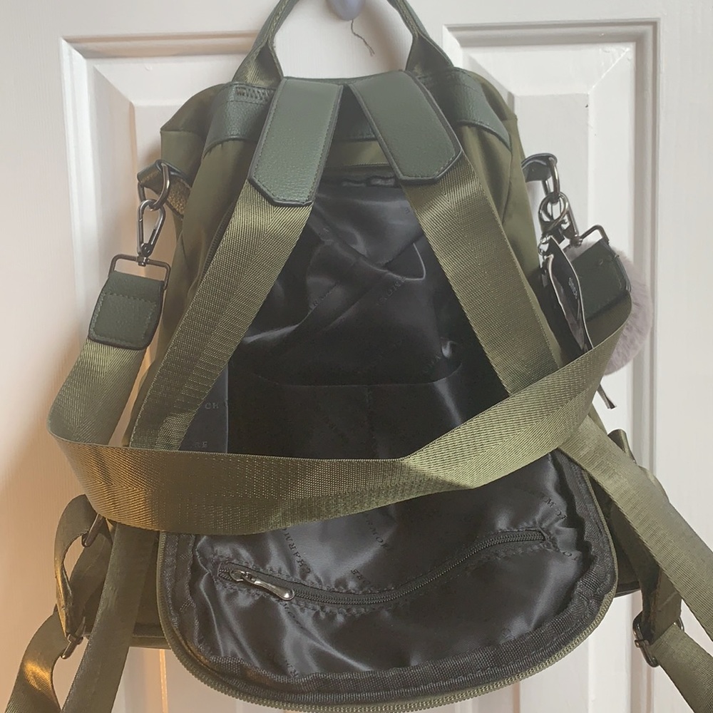 Waterproof nylon backpack - Picture 4 of 9